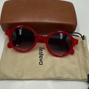 RARE RED MET x Illesteva Sunglasses